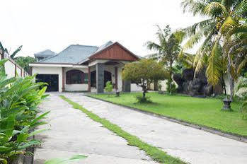Villa Amari 2 Mataram Exterior photo
